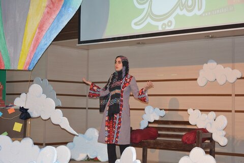 نمایش بهترین جلوههای زندگی به کودک و نوجوان توسط قصهگو