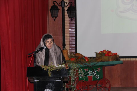 قصهگویان راهیافته به مرحله منطقهای جشنواره قصهگویی «نهال امید» در آذربایجانغربی معرفی شدند