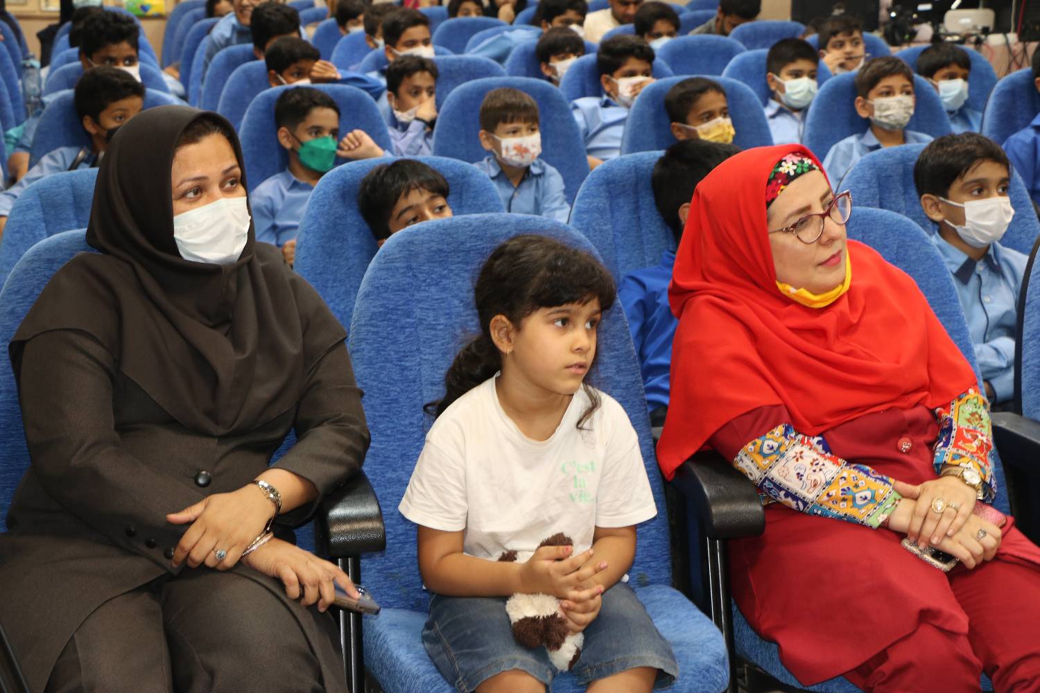 اختتامیه دومین دوسالانه جشنواره قصه گویی «نهال امید» در هرمزگان برگزار شد