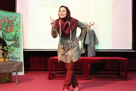 قصهگویی ابزاری تربیتی در انتقال ارزشها و مفاهیم فرهنگی به کودکان