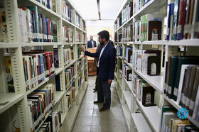 بازدید دبیرکل نهاد از کتابخانه مرکزی یاسوج