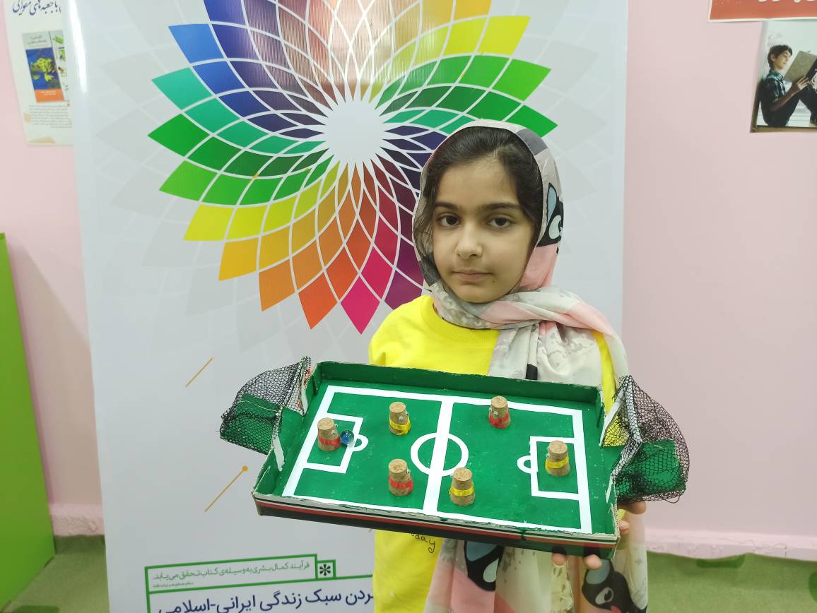 «با هم بخوانیم» سفره رنگارنگی از خواندنی ها برای پذیرایی ویژه از بچههای شهرستان قروه بود