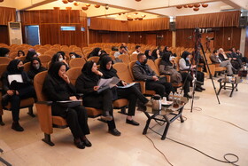 نشست «نقد و نگاهی به بیانیه آزادی خواندن»در کتابخانه مرکزی پارک شهر