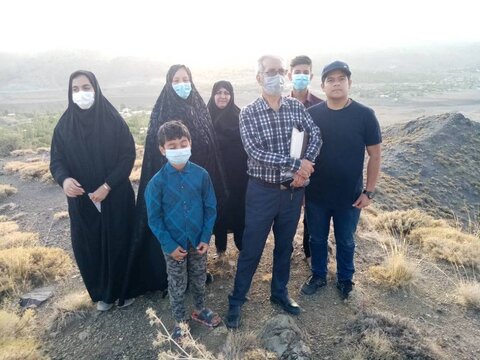 برنامههای کتابخوانی را متناسب با نیازهای مردم روستا طراحی میکنیم