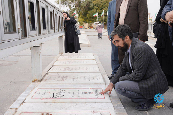 از پاسخگویی به مطالبات کتابداران تا تاکید بر احداث کتابخانه مرکزی