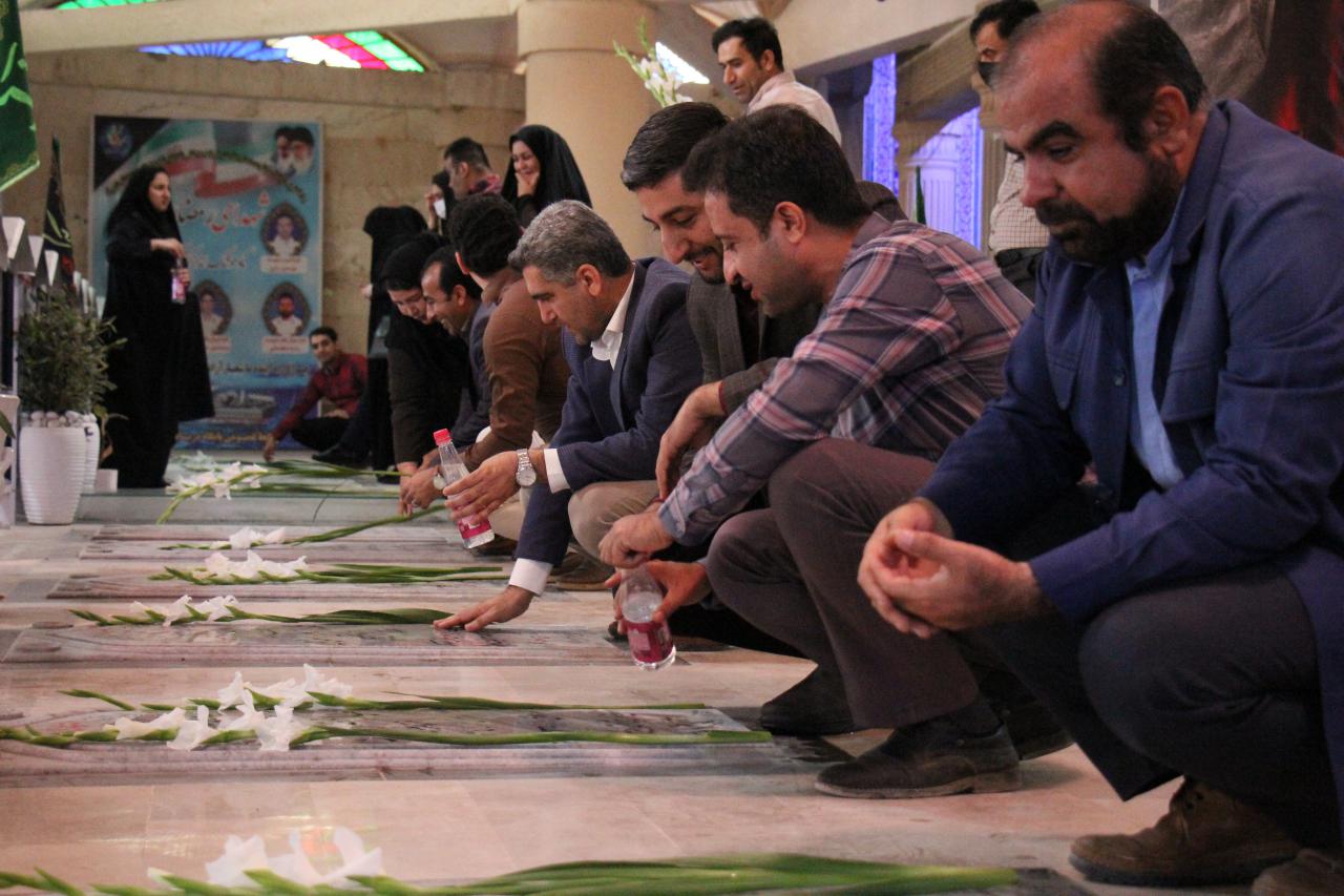 تجدید میثاق کتابداران استان بوشهر با آرمانهای جاوید شهیدان انقلاب اسلامی