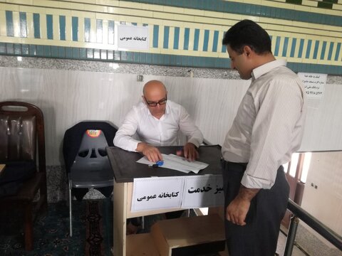 غرفه فرهنگی- ترویجی کتابخانههای عمومی آذربایجانغربی در مصلاهای نمازجمعه برپا شد