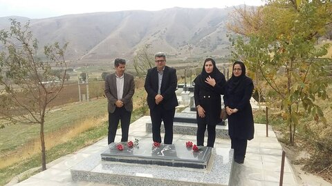 مراسم غبارروبی از مزار شهداء و تجدید پیمان با آرمانهای امام راحل(ره) در آذربایجانغربی