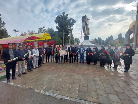 مراسم غبارروبی از مزار شهداء و تجدید پیمان با آرمانهای امام راحل(ره) در آذربایجانغربی