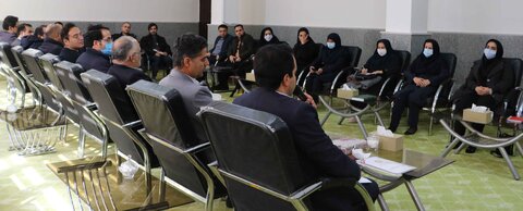 مطالعه در فضای کتابخانه ذهن را تحلیلگر بار میآورد