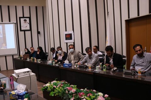 برای توسعه فضاهای کتابخانهای باید از ظرفیت خیرین و نیکوکاران استفاده کنیم