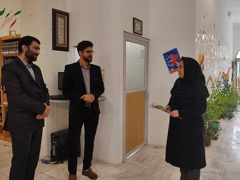 حضور مدیران فرهنگی چهارمحال و بختیاری در کتابخانههای عمومی و تقدیر از کتابداران