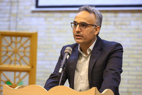 خدمترسانی کتابخانه عمومی شهدای شاهدیه با ظاهری جدید