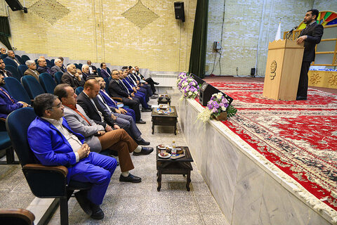 خدمترسانی کتابخانه عمومی شهدای شاهدیه با ظاهری جدید