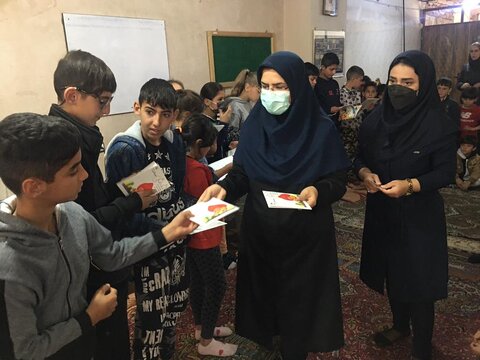 ویژه برنامه «کاروان جهادی کتابخوانی» در آذربایجانغربی برگزار شد