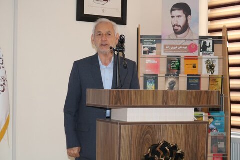 کودکان و نوجوانان نیمی از اعضای کتابخانههای عومی استان ایلام هستند