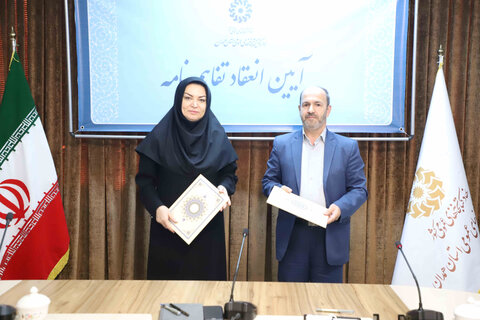 امضای تفاهمنامه همکاری اداره کل کتابخانههای عمومی و دبیرخانه شورای هماهنگی مبارزه با مواد مخدر استان همدان