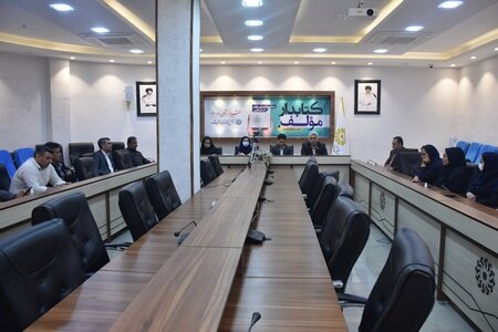 نشست کتابخوان «کتابدار مؤلف» در شیراز برگزار شد