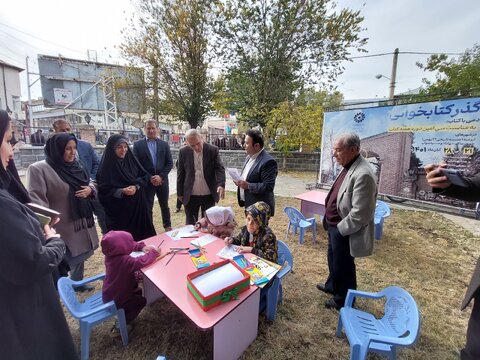 «گذر کتابخوانی» در آذربایجان‌غربی برپا شد