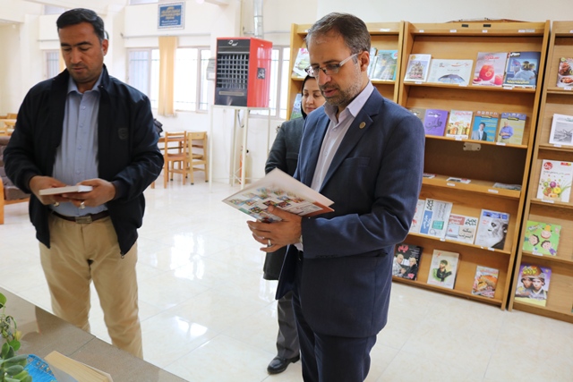 بازدید مدیرکل کتابخانههای عمومی سمنان از ۶ کتابخانه عمومی در شهرستان دامغان