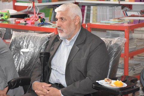 سالنهای مطالعاتی با مجوز نهاد کتابخانههای عمومی کشور فعالیت میکنند