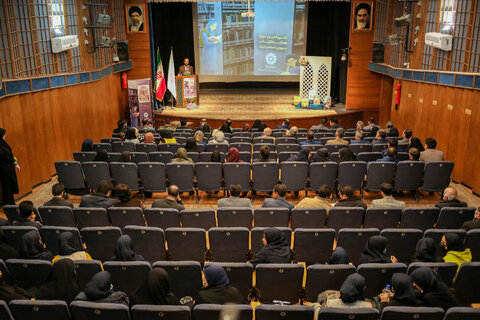 بزرگداشت هفته کتاب قزوین