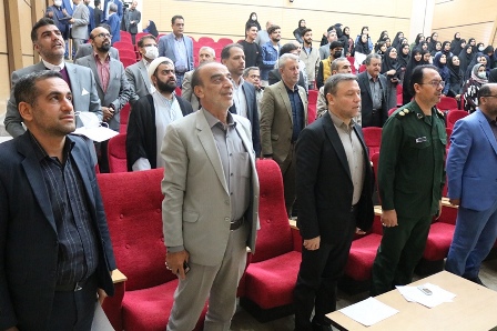 کتابخانه های عمومی یکی از شاخص های مهم رشد فرهنگی در کشور هستند