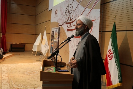 کتابخانه های عمومی یکی از شاخص های مهم رشد فرهنگی در کشور هستند