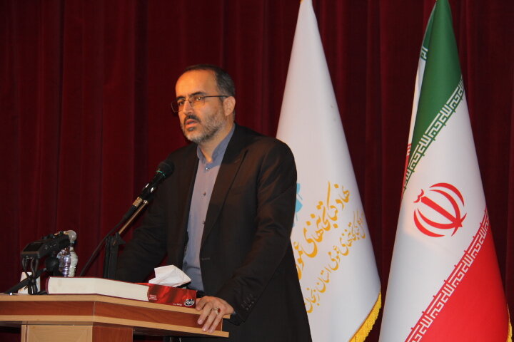 مراسم بزرگداشت مقام کتاب، کتابخوانی و کتابدار استان زنجان برگزار شد