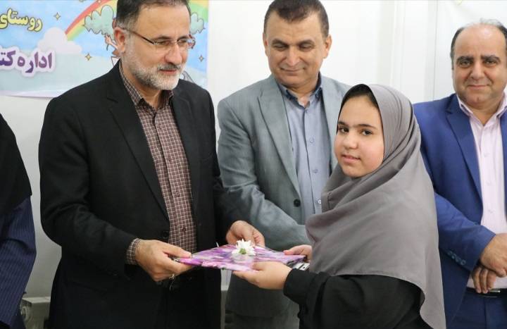 تجربه مشارکت در یک کار خیرخواهانه در طرح «با هم بخوانیم»