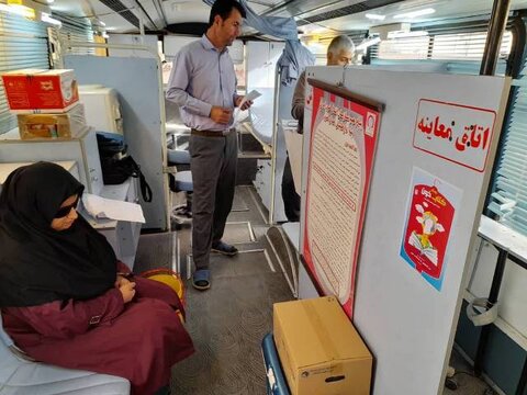 کارکنان و کتابداران کتابخانههای عمومی استان ایلام به پویش «کتابخون» پیوستند