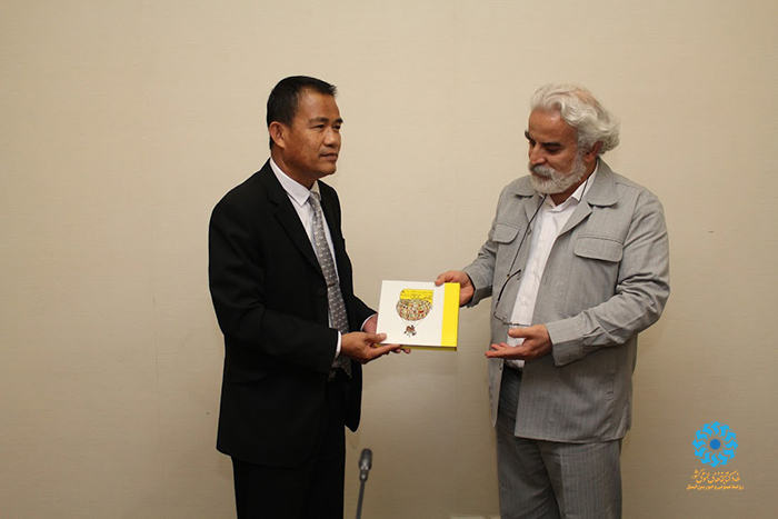 بازدید معاون برنامهریزی، پژوهش و فناوری اطلاعات نهاد از کتابخانه ملی تایلند