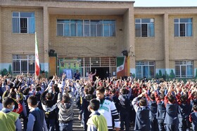 استقبال کودکان از کاروان شادی پیمایی «یار مهربان» 