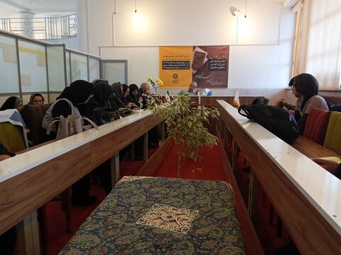 کتابخوانی را با فهم آثار ادبی عمق ببخشیم