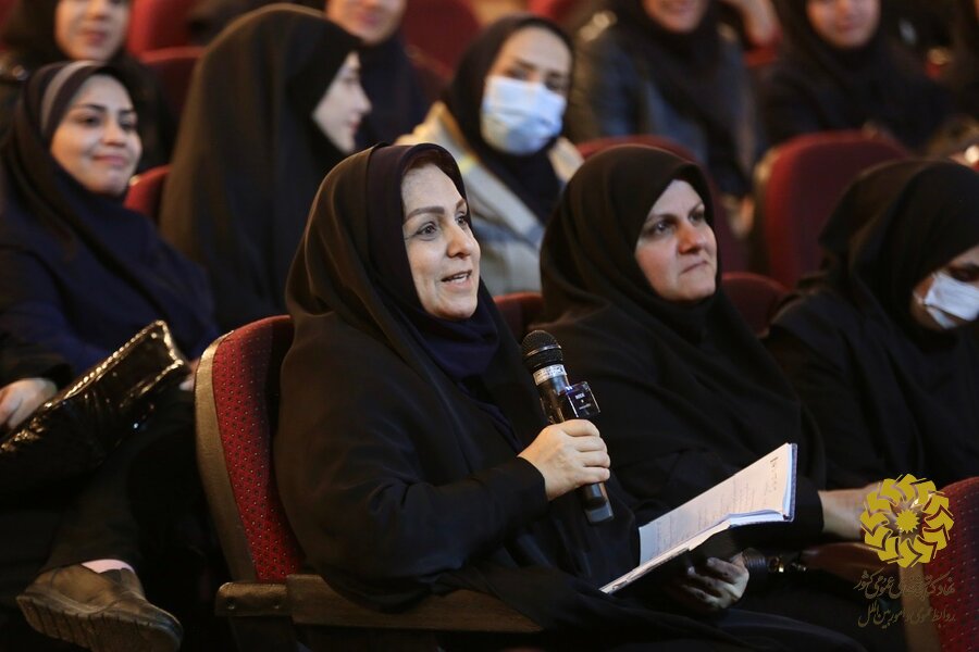 تلاش برای افزایش رفاهیت برای بهبود معیشت کتابداران/ مجموعه نهاد، مجموعهای جوان، پرتلاش و خوشایده