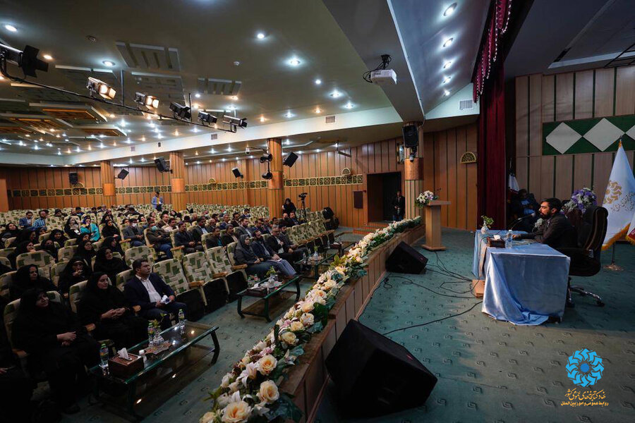 خبرهای خوشی برای کتابداران در راه است / مشکل نهاد، منابع مالی ناپایدار است