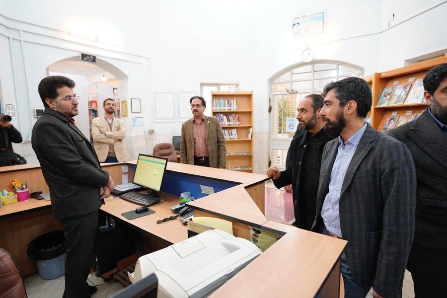 خبرهای خوشی برای کتابداران در راه است / مشکل نهاد، منابع مالی ناپایدار است