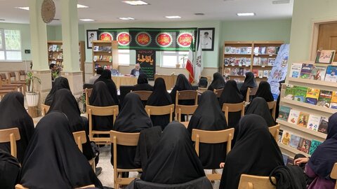 در سرودن شعر فاطمی، شناخت سیره فاطمی از منابع معتبر اسلامی اهمیت دارد