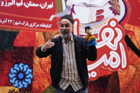 حضور فراتر از انتظار کتابداران در دومین دوسالانه قصهگویی «نهال امید»