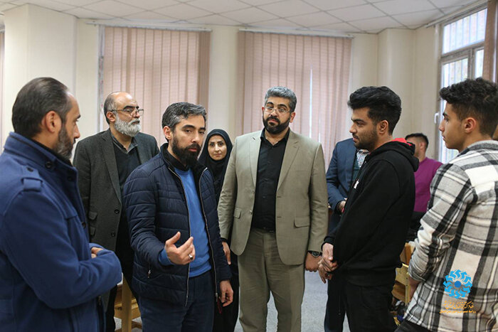 از اعمال مصوبه مجلس برای افزایش حقوق تا طرح «مأموریت کتابخانه من»