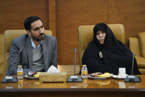 آیتالله مرعشی نجفی از بزرگترین مروجان فرهنگ کتاب و کتابخوانی بودند