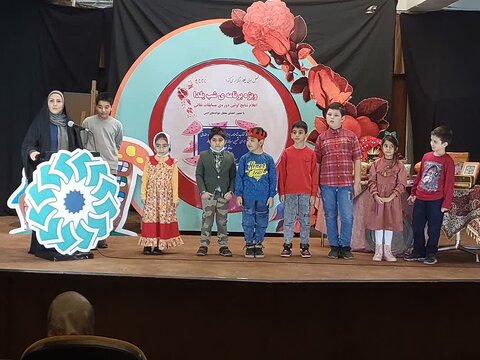 اولین دوره مسابقات سالانه نقالی بین کتابخانه های عمومی استان تهران برگزار شد