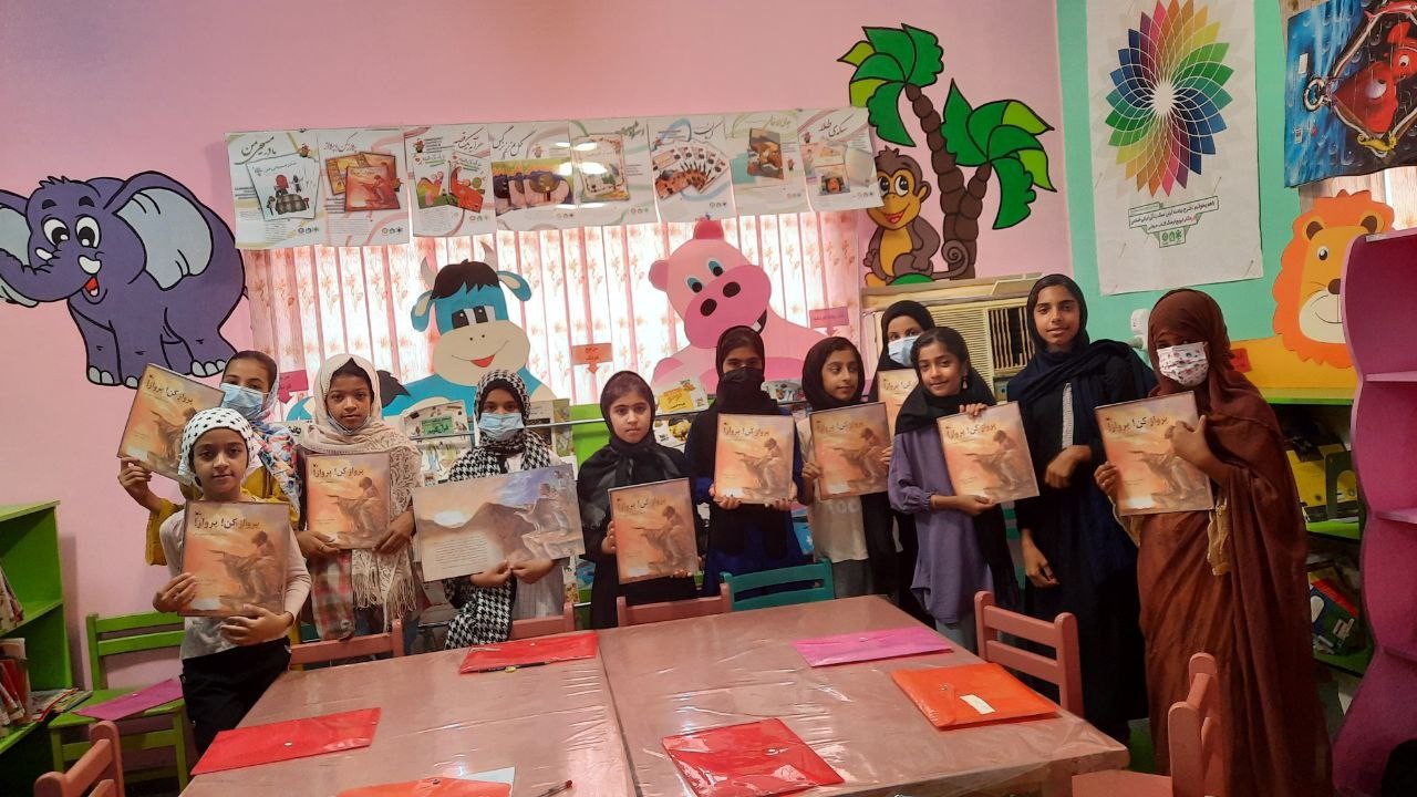 طرح «با هم بخوانیم» وفاداری بچهها به کتابخانه را افزایش داد