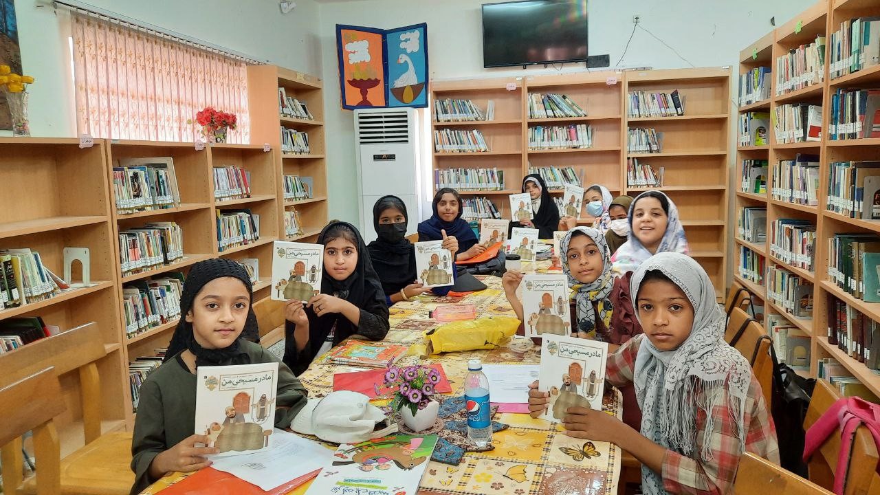 طرح «با هم بخوانیم» وفاداری بچهها به کتابخانه را افزایش داد