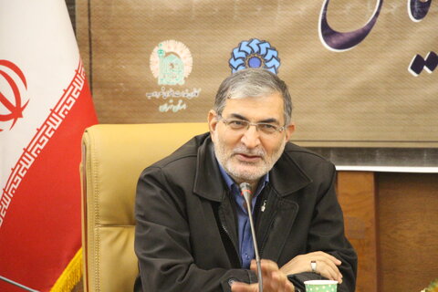 شاعران باید در مورد نقشهای حضرت فاطمه(س) در طول زندگیشان شعر بگویند