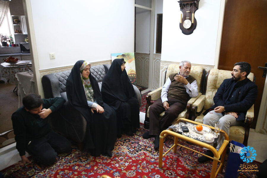 چهل و یک دیدار در چهارگوشه ایران