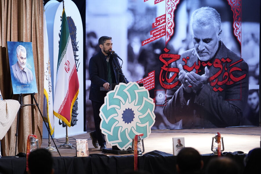 شهید سلیمانی بر قلبها فرماندهی داشت ویژه برنامه عقیق سرخ