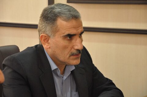 رفع موانع و مشکلات در مسیر بهرهبرداری کتابخانه مرکزی رشت