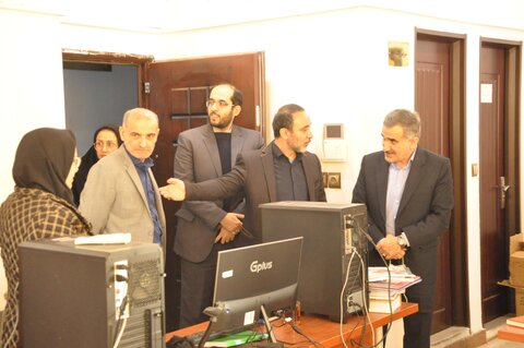 رفع موانع و مشکلات در مسیر بهرهبرداری کتابخانه مرکزی رشت