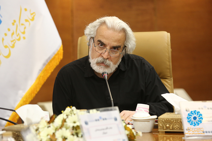 لزوم حمایت از نهاد کتابخانههای عمومی کشور برای ارائه خدمات بهتر کتابخوانی/ نقشآفرینیِ پررنگ جامعه دانشگاهی در فعالیتهای نهاد